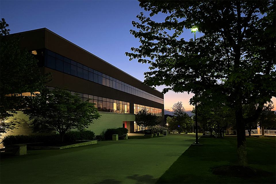 A $500,000 gift to WVU from the EQT Foundation provides support to establish a namesake laboratory focused on petroleum and natural gas engineering at the Mineral Resources Building.